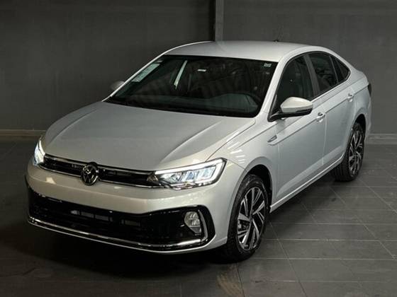 VOLKSWAGEN VIRTUS 1.0 200 TSI HIGHLINE AUTOMÁTICO